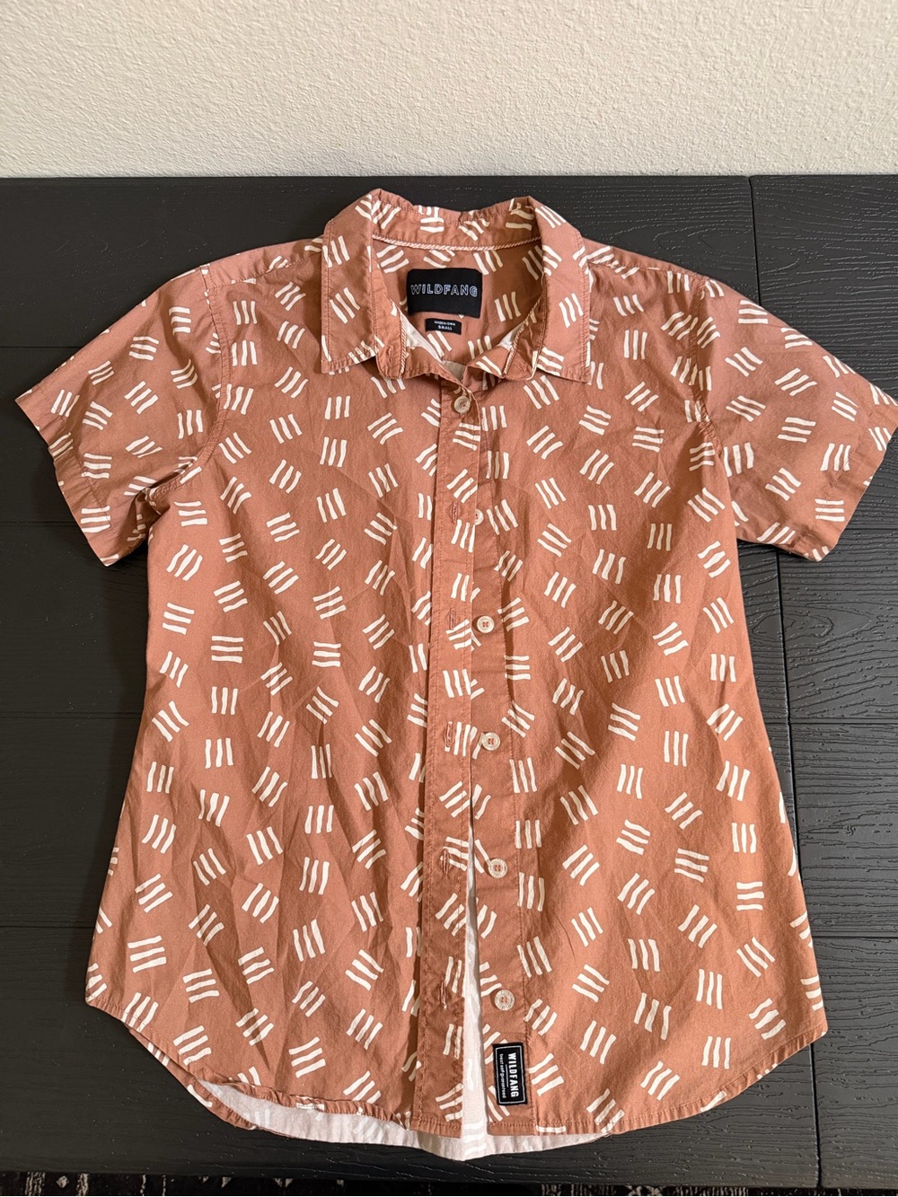 Wildfang Men's Short-Sleeve Button-Down Shirt in Terracotta with White Print